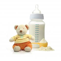 Lait infantile et nounours